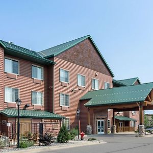 Rapid River Lodge